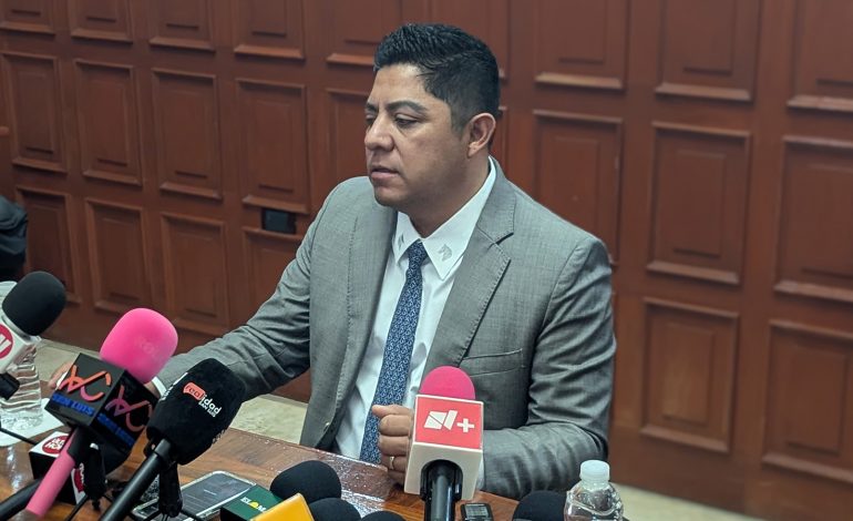  Gallardo firma la derogación total de la reforma penal conocida como “Ley Serrano”