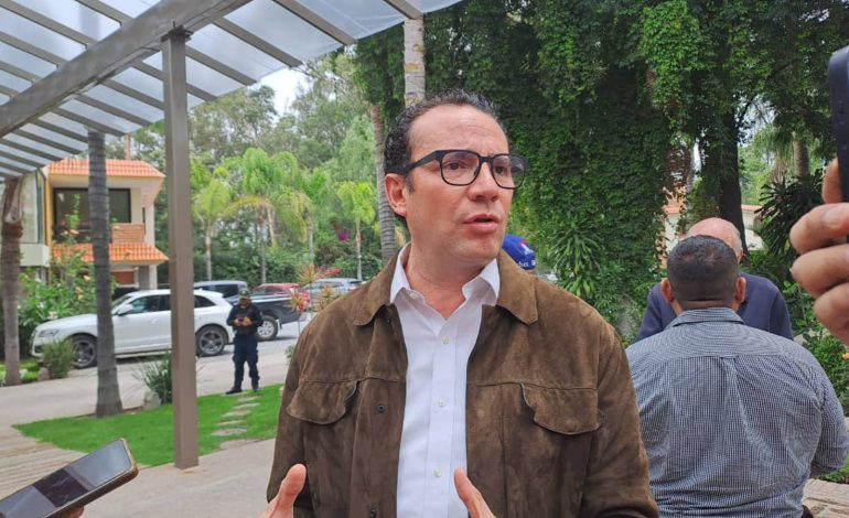  Nava no descarta ser candidato y perfila a Somos MX como nueva oposición en SLP