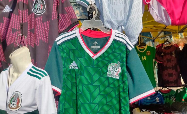  Pese a medidas de la FIFA, playeras piratas dominaron ventas durante el Mundial: Canaco