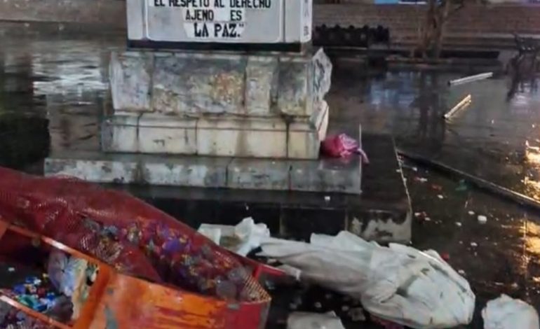  En Matehuala, el viento derribó a Juárez
