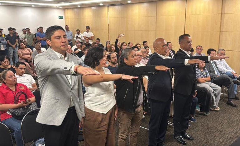  PAZ presenta estructura en SLP con perfiles reciclados y niega ser satélite del PVEM