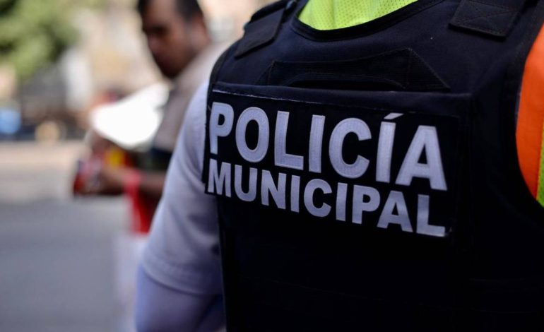  Más de la mitad de los ayuntamientos aún no paga el salario mínimo a sus policías
