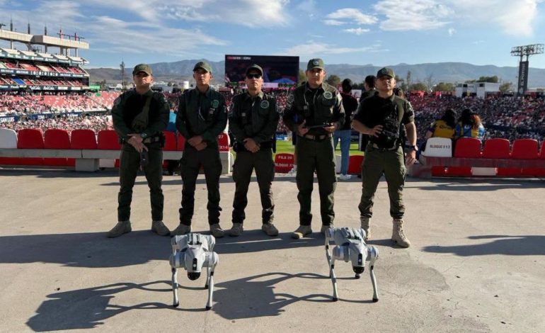  Gobierno de SLP pretende adquirir más perros robots para tareas de seguridad