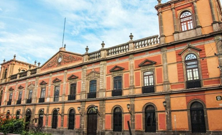  Abogacía General de la UASLP niega denuncia contra su abogada; revelan intervención de la FGR por 25 subarrendamientos de VEM