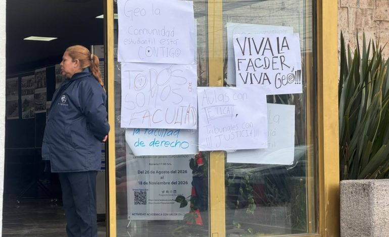  Tras protesta y rumores de paro, Facultad de Derecho de la UASLP retoma clases