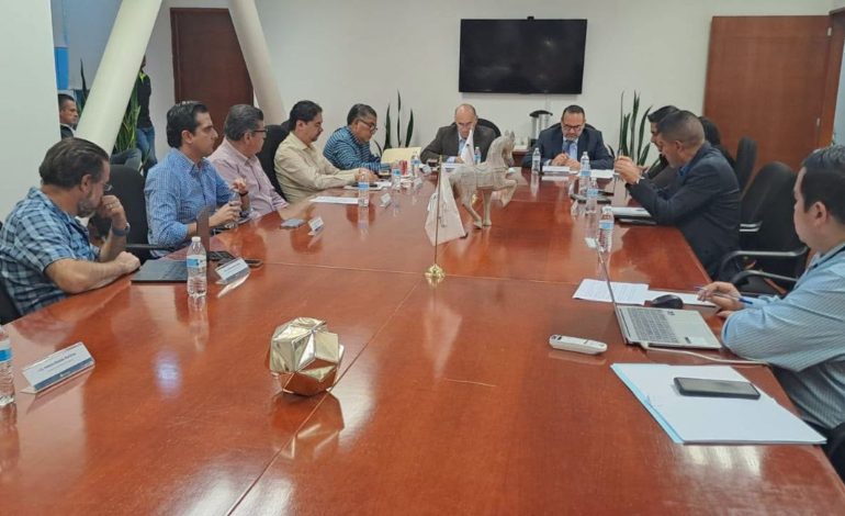  CEA vota contra aumento del 8% a tarifas de Interapas para 2027