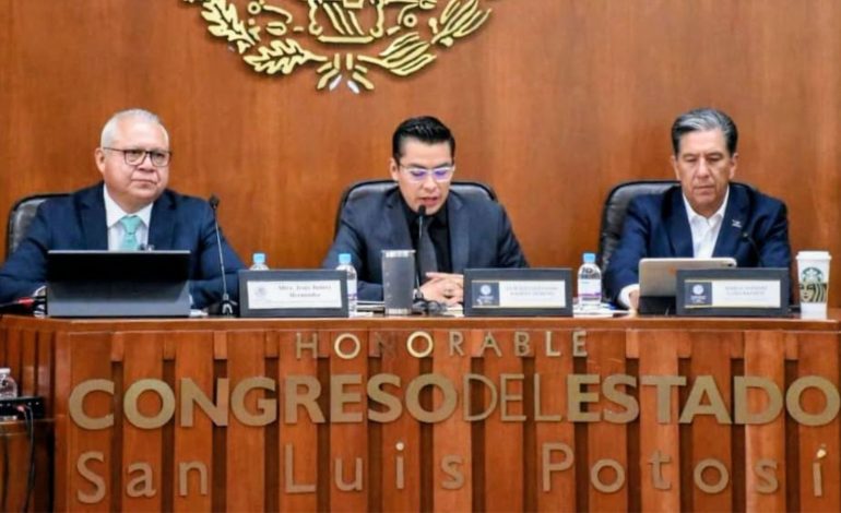  Reducción de homicidios contrasta con quejas, cifra negra y dudas sobre penales en comparecencia de Seguridad